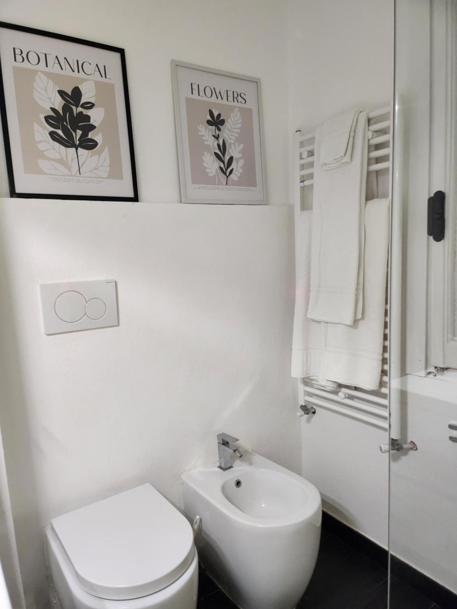 Varazzesuite Apartment 瓦拉泽 外观 照片